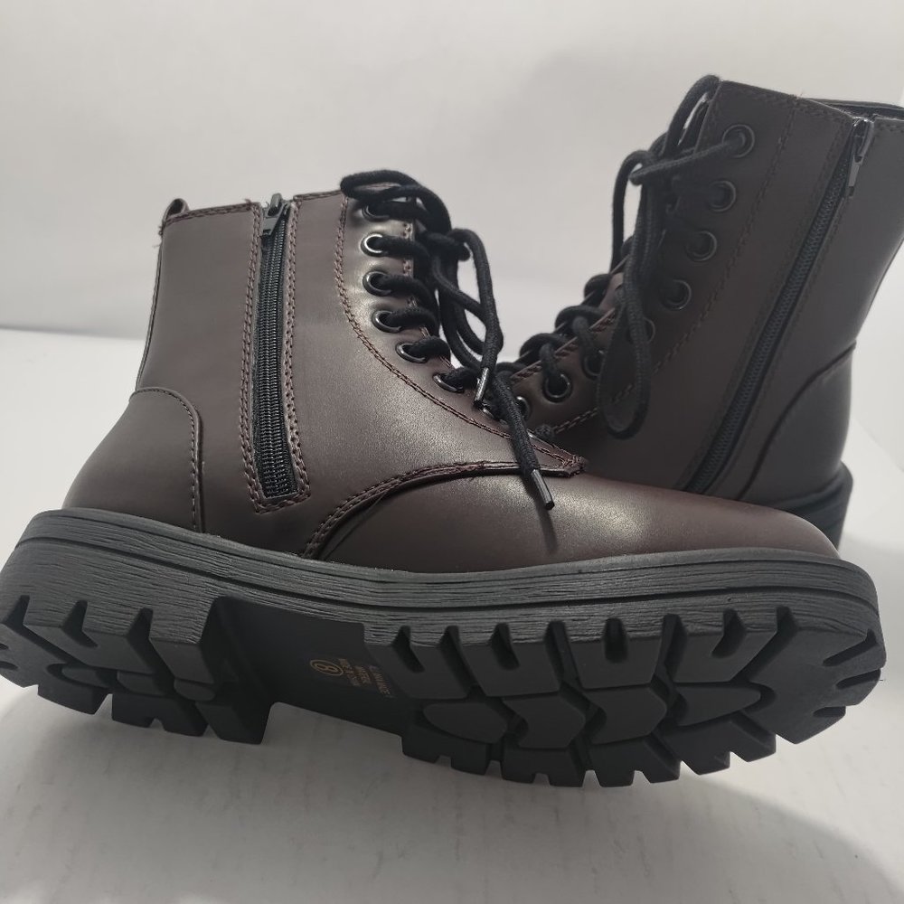 FIRM Lace Up Ankle Boots Brown
